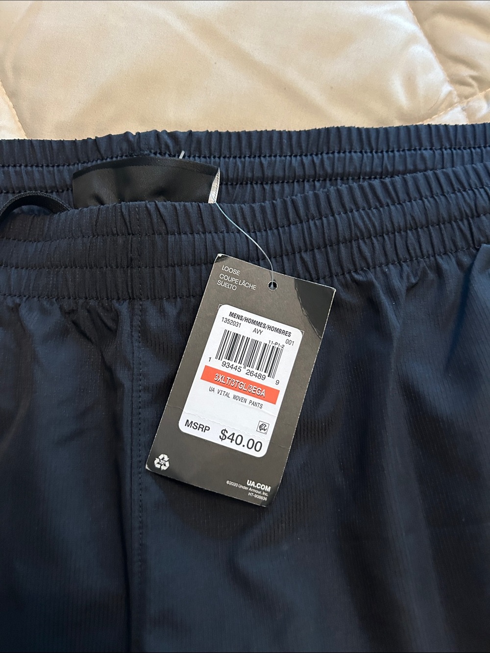 Under Armour Men's Black Athletic Joggers - Picture 3 of 3